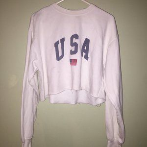 Brandy Melville USA cropped crewneck sweater